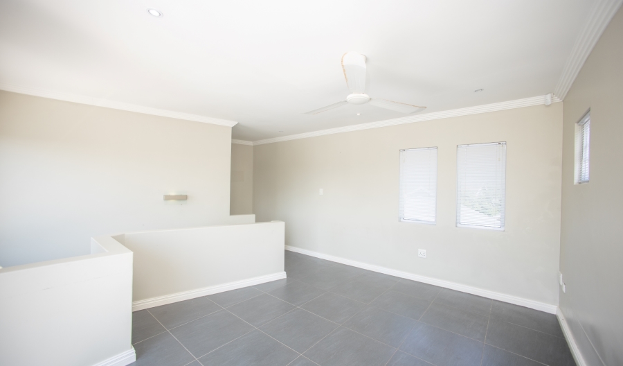 4 Bedroom Property for Sale in Gonubie Eastern Cape